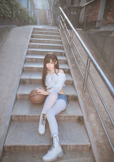 年轻的阿姨2在线观看_BD韩语BD在线观看