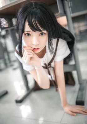 中二病也要恋爱_BD韩语在线手机播放